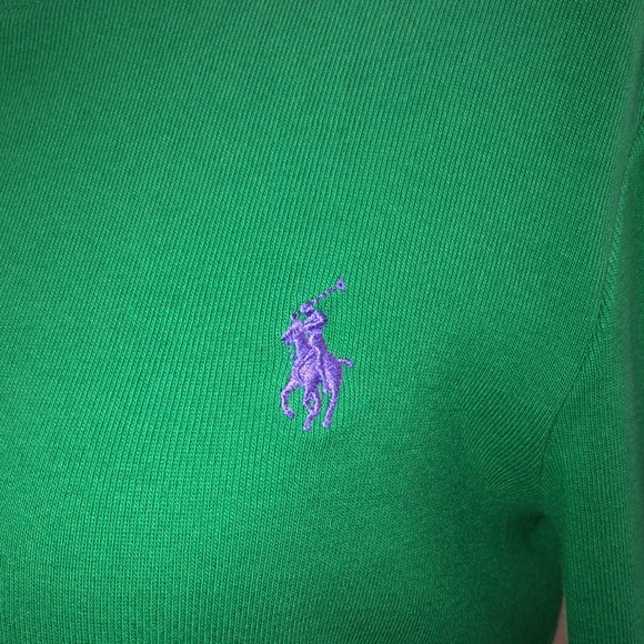 Green Ralph Lauren T-Shirt. Large - Picture 2 of 10